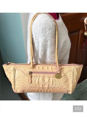 Brahmin shoulder bag  signature croc embossed  barrel bag  leather  sand/pink